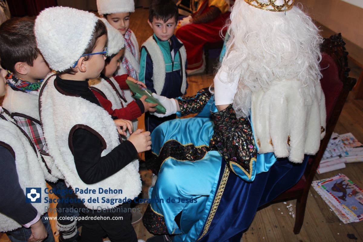 2014 12 22  REYES MAGOS INFANTIL (250)
